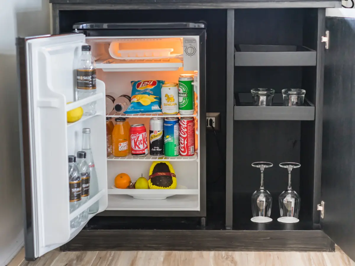 How Do Hotel Mini Bars Work