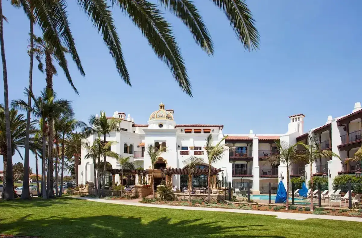 What Are the Best Hotels in Santa Barbara