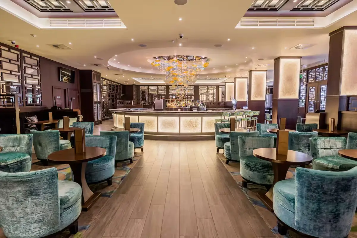 Which Hotel Is Best for Heathrow Terminal 2